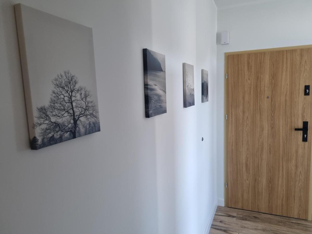 Komfortowy Apartament Przy Lesie 베예로보 외부 사진