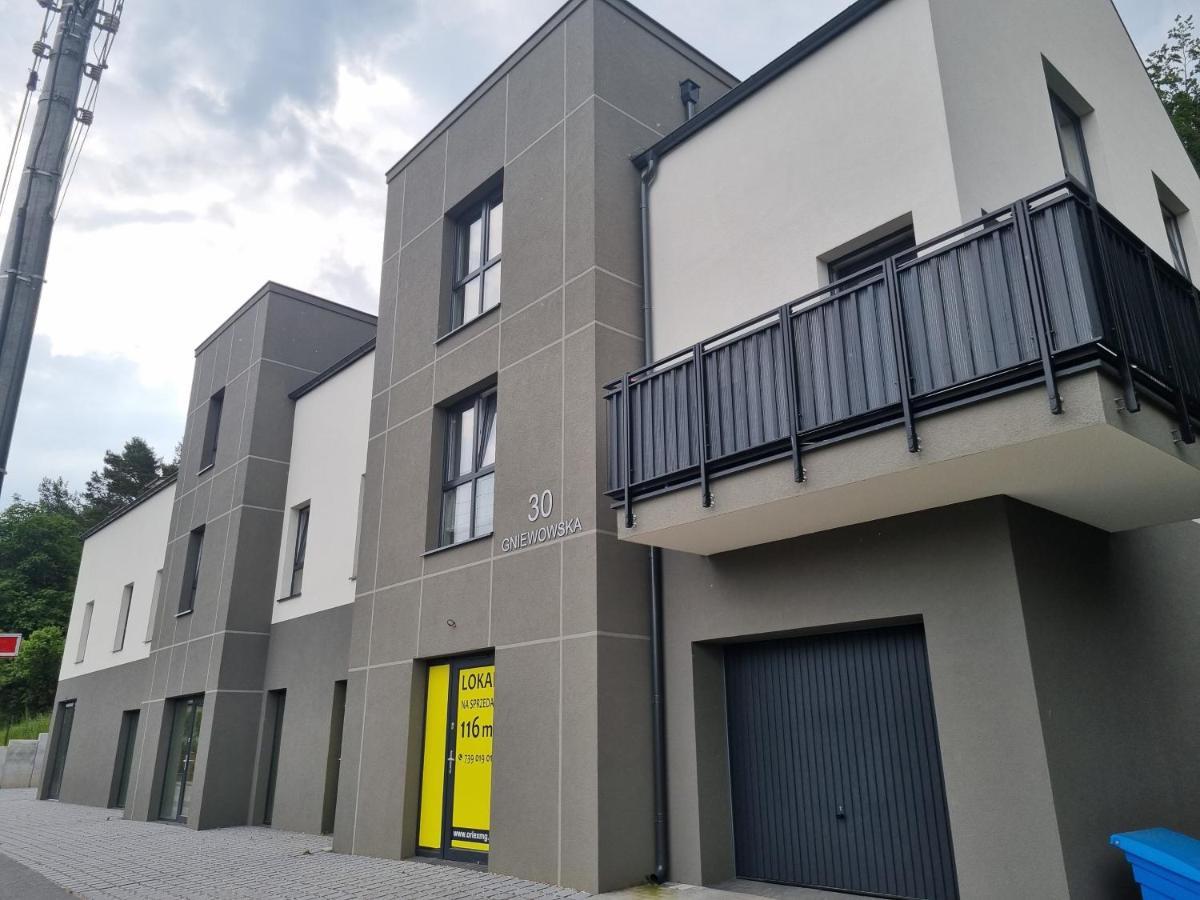 Komfortowy Apartament Przy Lesie 베예로보 외부 사진